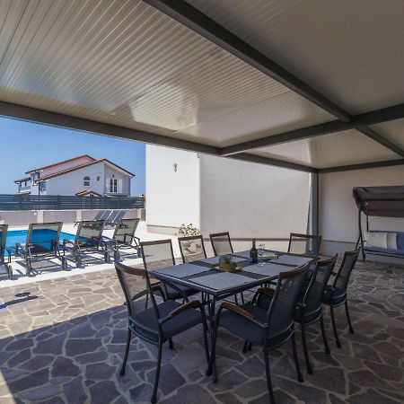 Holiday Home Villa Gocci By Interhome Kmeti Exterior foto